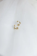 Dakota Pearl Earrings Gold
